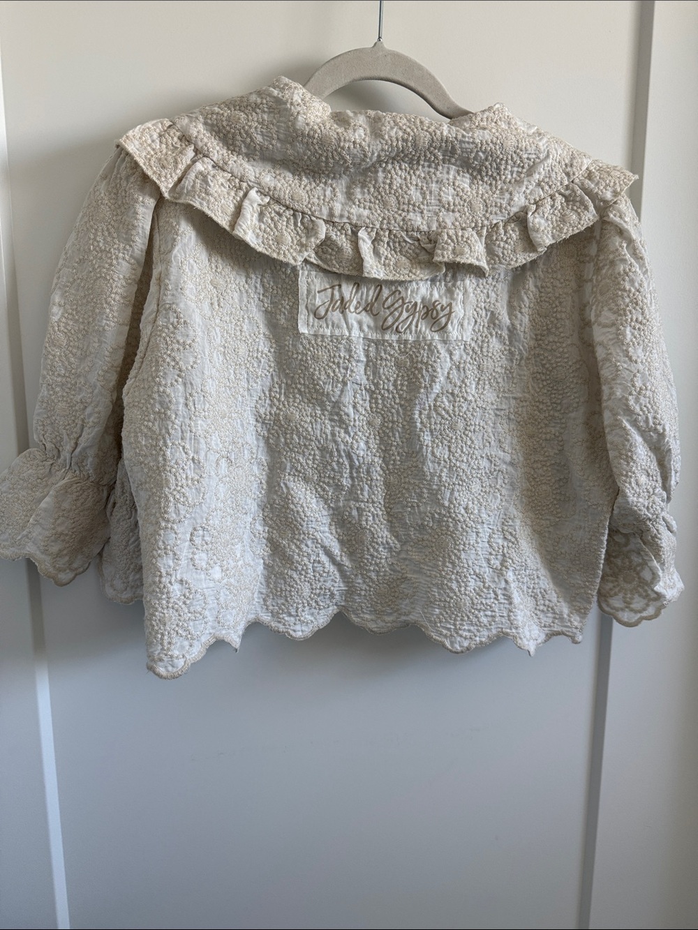 Jaded Gypsy Ivory Textured Ruffle Button-Up crop jacket - Picture 3 of 8